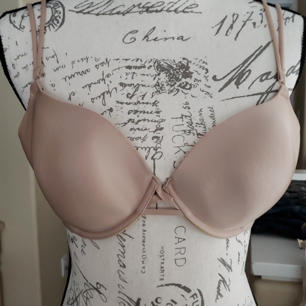 VS Bra